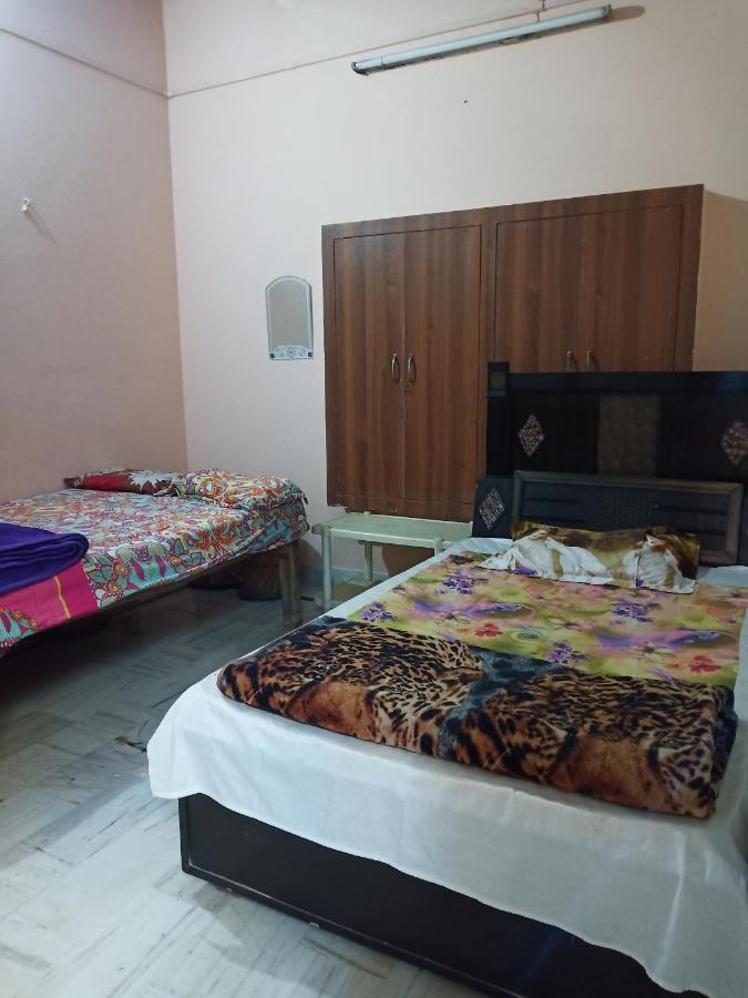 Sunita Homestay Agra  Buitenkant foto